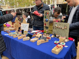 El Centre El Puig torna al mercat setmanal de Banyoles