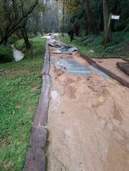 El Parc de les Coves de Serinyà tanca a causa de les fortes pluges fins a pròxim avís